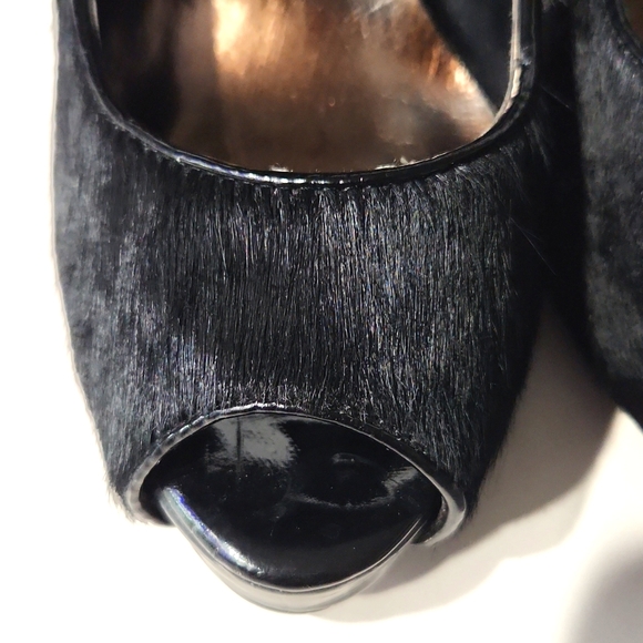 Steve Madden Laveda Black Leather Calf Hair Peep Toe Pumps Size 8M EUC! - Picture 2 of 11